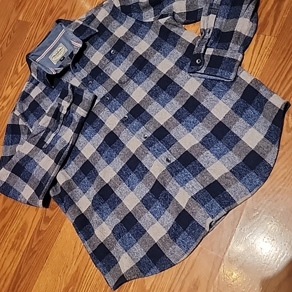 Nwot flag & anthem flannel long sleeve‎ shirt lg